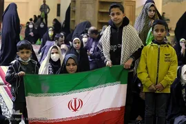 استقبال از پیکر شهید مدافع امنیت در حرم مطهر شاهچراغ(ع)