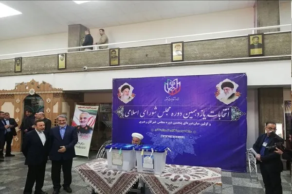 رئیس‌جمهور رأی خود را به صندوق آرا انداخت
