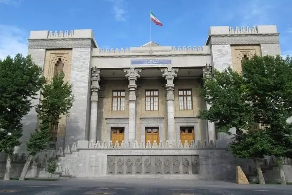 احضار سفیر انگلیس به وزارت امور خارجه