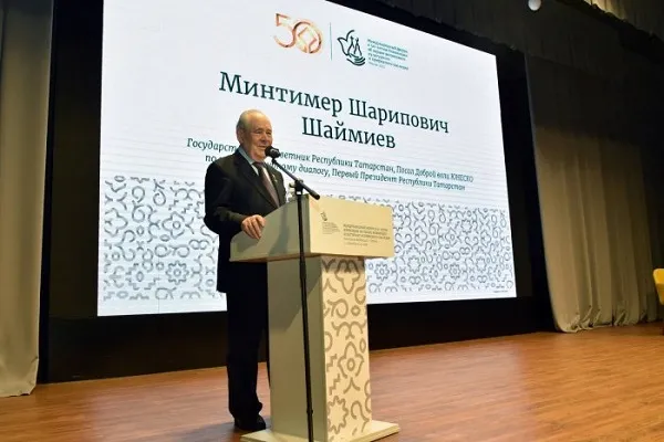 Шаймиев: «Молодежь учится ответственности за сохранение наследия»