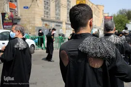 مراسم عزاداری ظهر تاسوعای حسینی در چهارراه گلوبندک