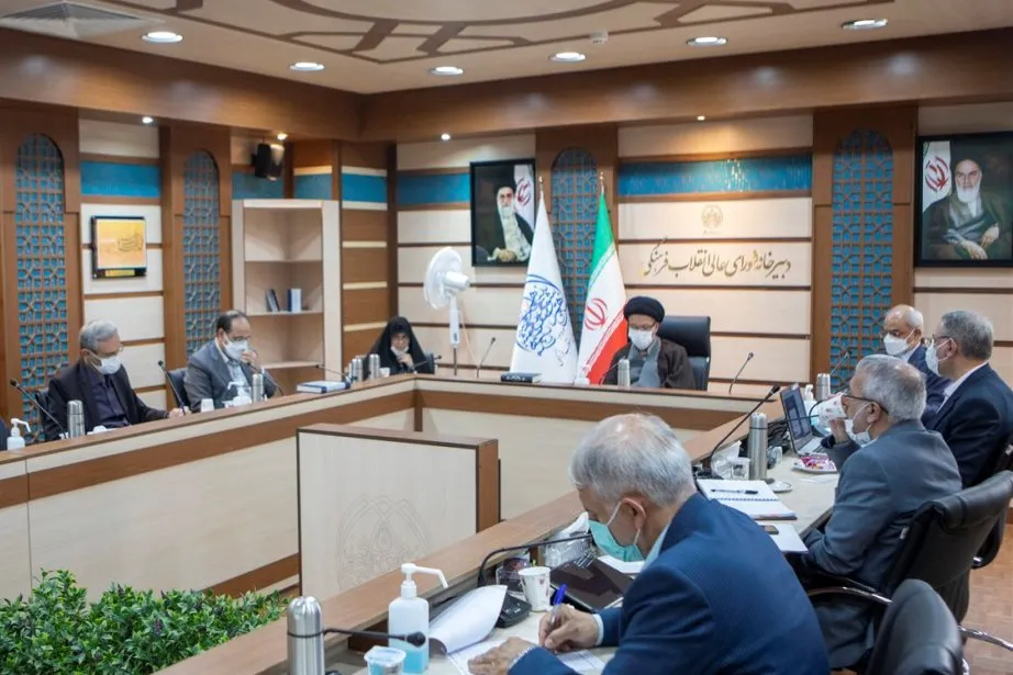 پیشرفت کشور در گرو توجه جدی به آموزش و پرورش است