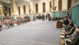 دیدار شرکت کنندگان در مسابقات بین‌المللی قرآن با رهبر معظم انقلاب