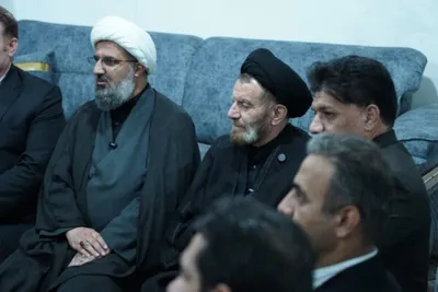 دیدار با خانواده ۳ شهید جنگ رمضان در پلدختر