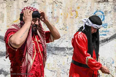 آیین نمادین حرکت کاروان حسینی و شبیه‌خوانی عاشورای حسینی در اهر