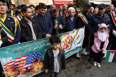راهپیمایی روز ۱۳ آبان در شهرستان اهر