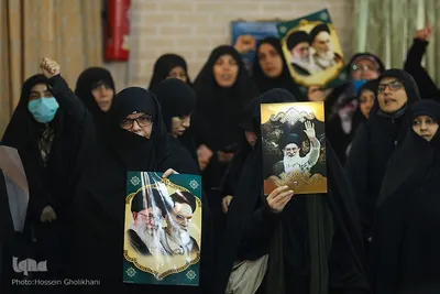 اجتماع طلاب و روحانیون قزوین در حمایت از مرجعیت و رهبر انقلاب