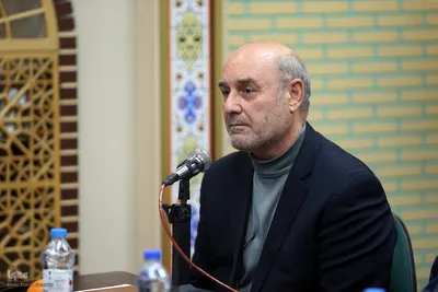 رونمایی مجموعه آیه های ایثار