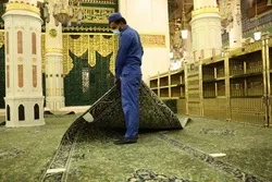 23,000 Liters of Sterilizers Used for Disinfecting Carpets at Prophet’s Mosque
