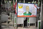 اینجا شمعی روشن است 