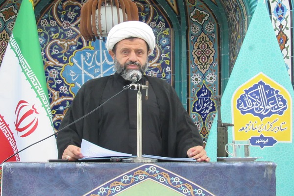 حجت‌الاسلام والمسلمین مصطفی محمدزاده، امام جمعه ایزدشهر شهرستان نور