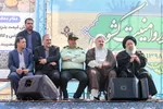 از سمت راست: آیت‌الله موسوی جزایری، زعیم حوزه‌های علمیه در خوزستان، حجت الاسلام صادق مرادی، رئیس دادگستری خوزستان، سردار عباس‌زاده، فرمانده ناجا خوزستان، سردار حسن شاهوارپور، فرمانده سپاه ولیعصر(عج) خوزستان 