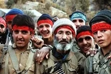 نقش معجزه‌آسای سربندهای «یازهرا(ع)» در تقویت روحیه رزمندگان اسلام