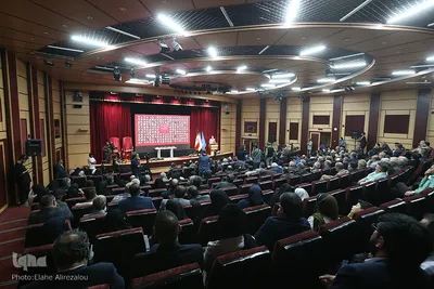 یادبود حضور ایثارگرانه جامعه پزشکی در دفاع مقدس