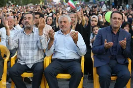 اجتماع بزرگ مردم قزوین در غدیر