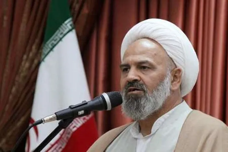 انقلاب اسلامی کل دنیا را تحت تأثیر قرار داد