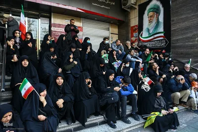 مراسم تشییع پیکر شهدا از میدان انقلاب