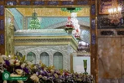 İmam Rzanın (ə) hərəmində zəvvarları əvəzləyən qızılgüllər - FOTO