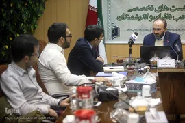 نشست بازخوانی کارکردگرایانه ایثار در نظام اجتماعی بر اساس مبانی نظری اسلام