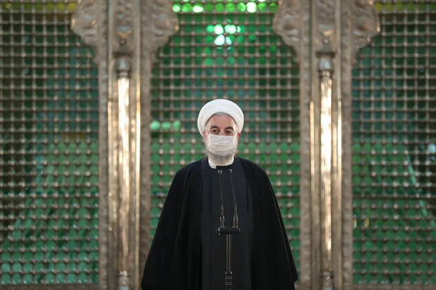 Ruhani'den İslam Cumhuriyeti'nin Kurucusu'na saygı ziyareti