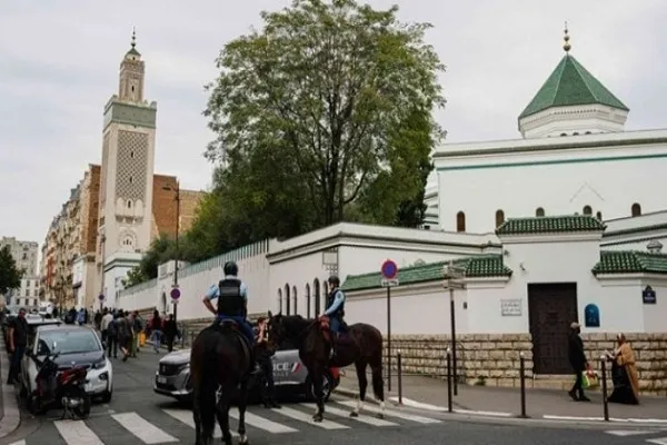 مسجد پاریس گسترش گفتمان نژادپرستانه را محکوم کرد