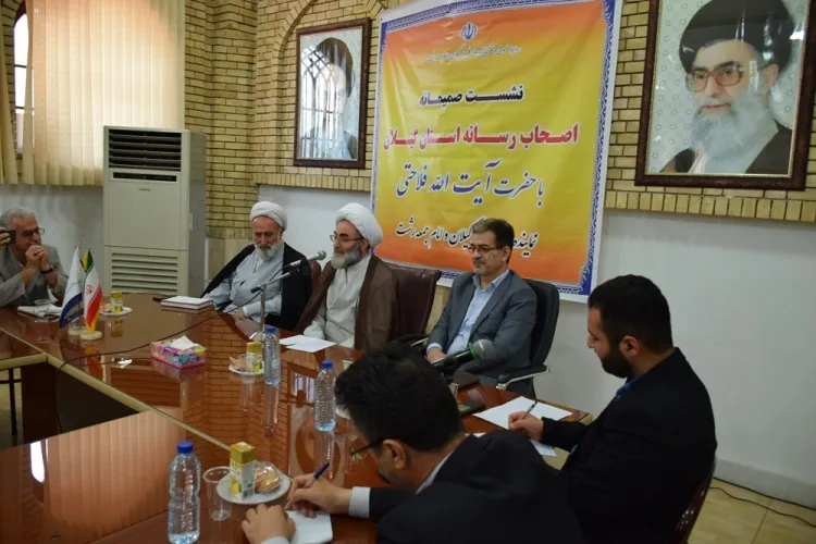 رسانه‌های معتقد به نظام در مقابل فضای مجازی معاندان تقویت شوند