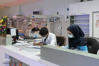 یک روز با سفیدپوشان