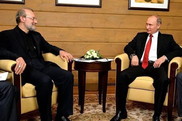 Ali Laricani, Moskova’da Putin ile biraraya geldi