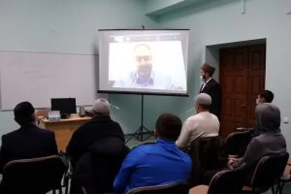 В саратовском медресе «Шейх Саид» студенты прослушали лекцию о важности Сиры Пророка (мир ему)