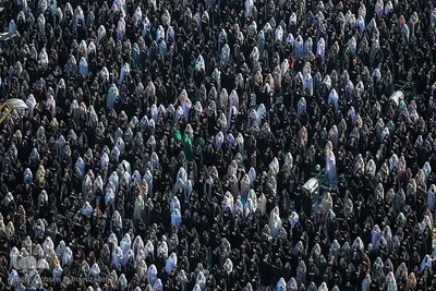 نماز عید سعید فطر در جوار حرم مطهر رضوی در مشهد مقدس 