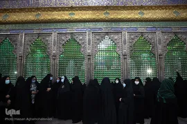 مراسم بزرگداشت چهل‌وسومین سالگرد ورود امام خمینی(ره) به میهن اسلامی در حرم مطهر  بنیانگذار جمهوری اسلامی