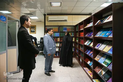 بازدید معاون فرهنگی دبیرخانه شورای عالی مناطق آزاد از سازمان قرآنی دانشگاهیان کشور