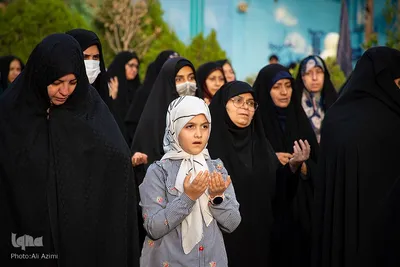 برگزاری مراسم نیایش در گلستان شهدای اصفهان به نیت پیروزی مقاومت فلسطین