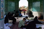 قرائت دعای عرفه در باغ رضوان اصفهان