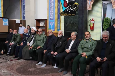 عطرافشانی و غبارروبی مزار شهدای وادی رحمت تبریز