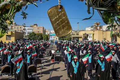 آیین نواخته شدن زنگ مهر، ایثار و مقاومت در شیراز‎