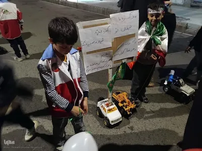 تجمع شبانه حمایت از مدافعان وطن و جشن مهر ماندگار ویژه ازدواج زوجین جانفدا در اهر