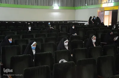 سلسله نشست های بانوان فعال عرصه فرهنگ و هنر تبریز