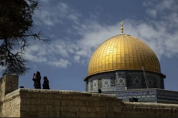 Israeli Regime Building fake cemeteries around Al-Aqsa Mosque: Palestinians