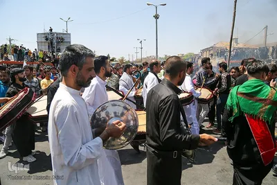 دسته عزاداری روز عاشورا در همدان‎