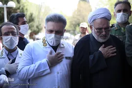 اهدای غذای حضرتی امام رضا(ع) به بیماران کرونایی و کادر درمانی بیمارستان خانواده نزاجا