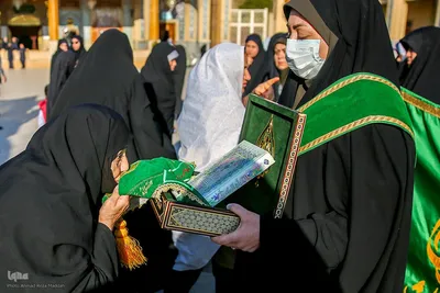 آئین غبارروبی و عطر افشانی حرم شاهچراغ(ع)