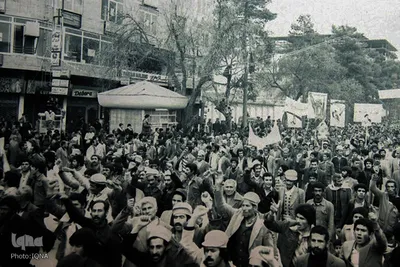 حال و هوای روزهای انقلاب در شیراز