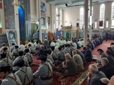 حضور سبزپوشان انتظامی در نماز جمعه اهر و گرامیداشت هفته انتظامی