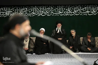 مراسم عزاداری شب تاسوعای حسینی (ع) در حسینیه امام خمینی(ره)
