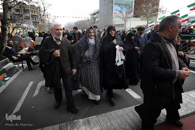 راهپیمایی یوم الله ۲۲ بهمن در تهران -2