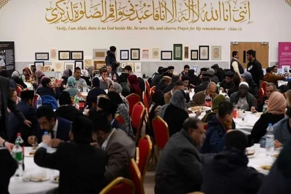 İngiliz Müslümanlar Ramazan'ı Gazze'deki savaştan dolayı endişe ile geçiriyor