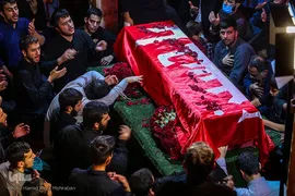 آئین وداع با پیکر شهید مدافع امنیت «آرمان علی‌وردی» در حوزه علمیه آیت‌الله مجتهدی(ره)