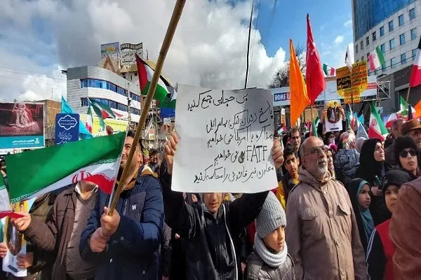 راهپیمایی جشن پیروزی انقلاب اسلامی در مرکز استان مازندران
