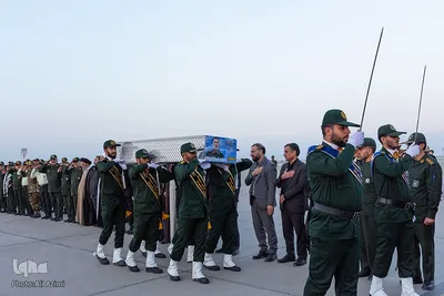 استقبال از پیکر مطهر سردار شهید نیلفروشان در فرودگاه اصفهان